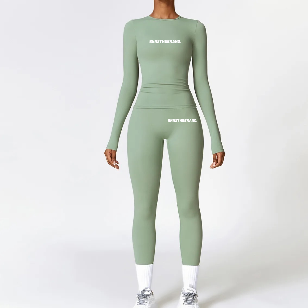 Wmmns Long Sleeve Work Out Set